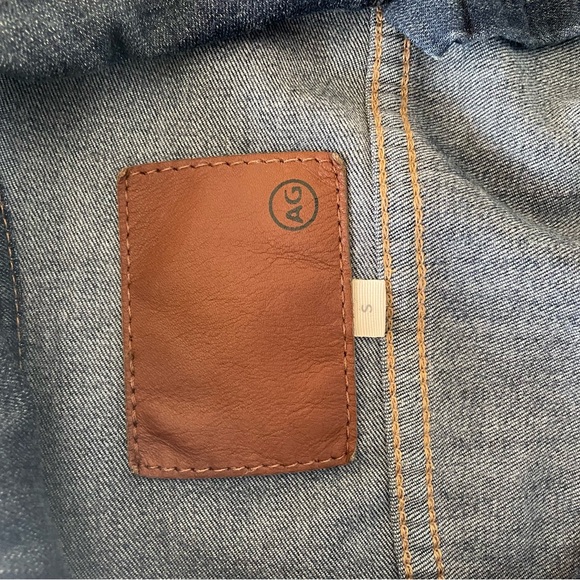 AG Jean Jacket EUC - Small - Picture 2 of 2
